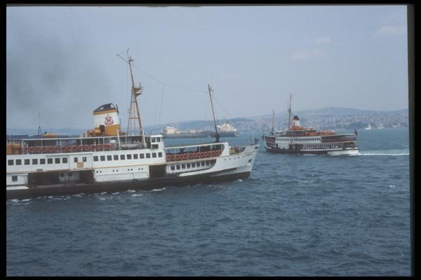 047109 Istanbul Harbor A4 Photo Print