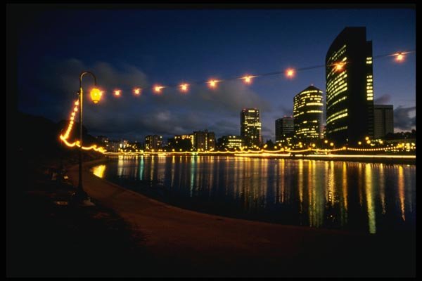 048034 Lake Merritt At Night Oakland A4 Photo Print