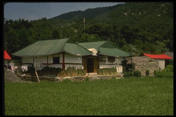 055088 Farmhouse On Songmo Island A4 Photo Print