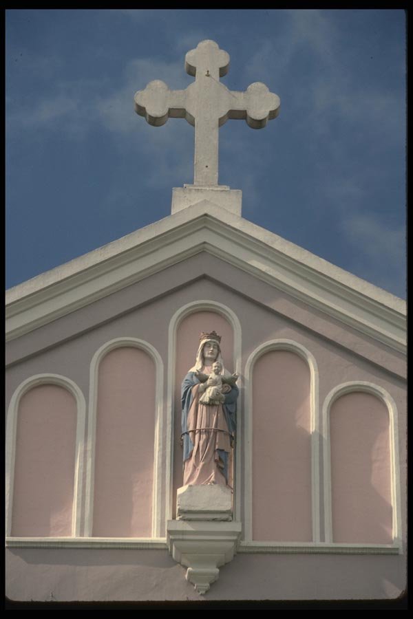 056015 Cross And Madonna, Baguio Cathedral Phillipines A4 Photo Print