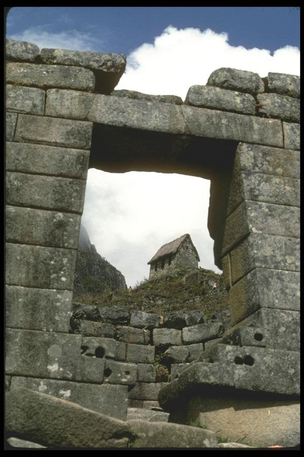 056087 Caretaker's House Of Framed In Incan Window Peru A4 Photo Print