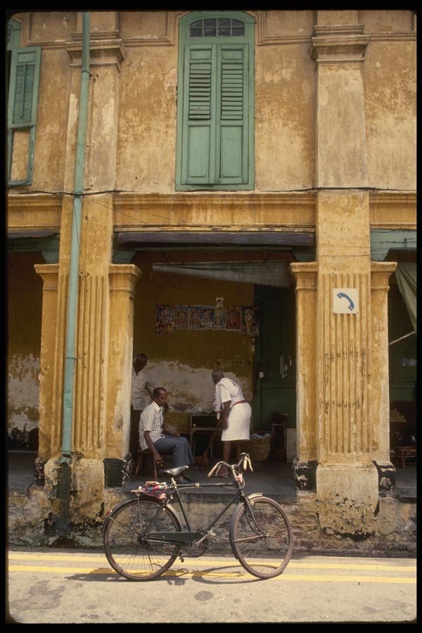 057080 Indian Merchant, Little India A4 Photo Print