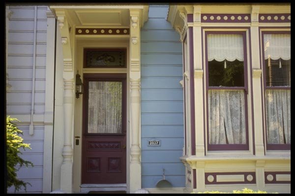 059064 Blue Victorian, Burgundy Door A4 Photo Print