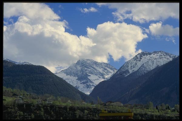 060035 Spring Alpine Valley From Train A4 Photo Print