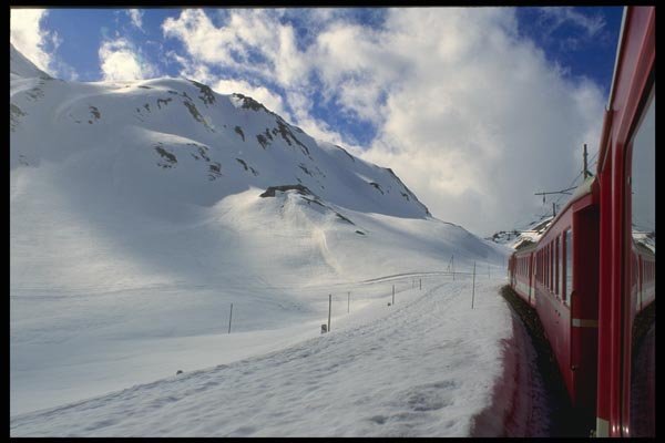 060039 Glacier Express Train In The Oberalppass A4 Photo Print