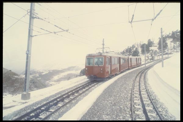 060070 Ski Train At Zermatt A4 Photo Print