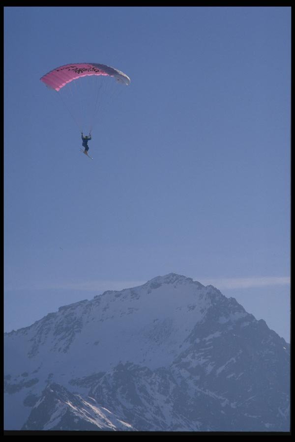 060079 High In The Sky, Pink Parapente A4 Photo Print