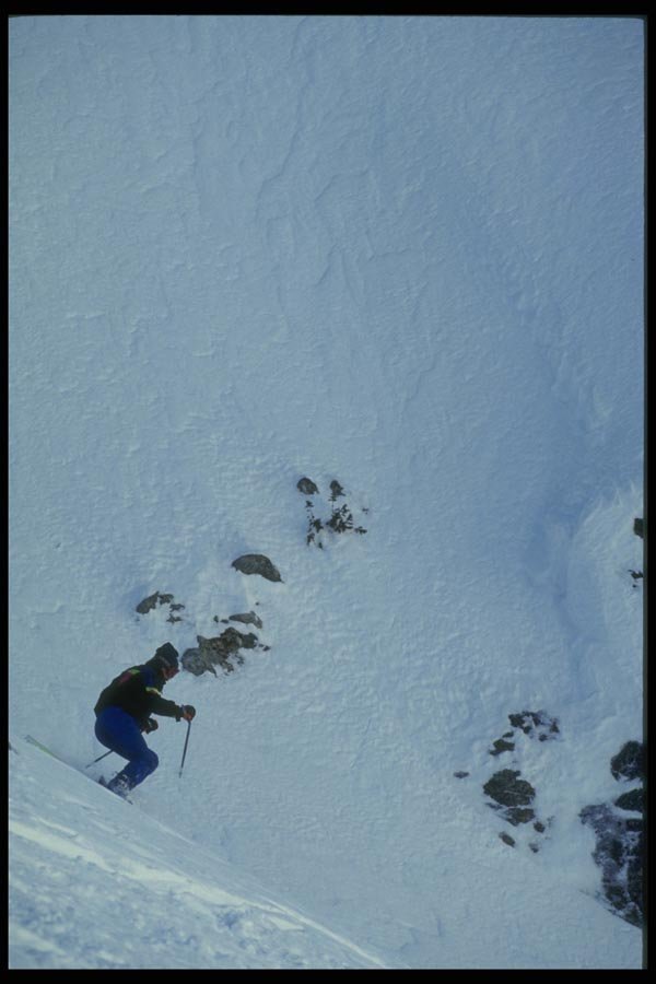061066 Skiing The Steeps A4 Photo Print