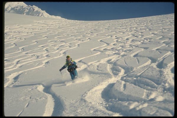 061084 Smiling In The Powder Tracks A4 Photo Print