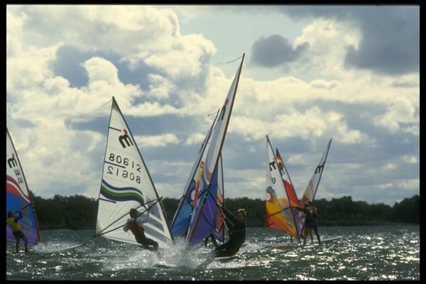 062030 Triangle Racing On The Lake A4 Photo Print