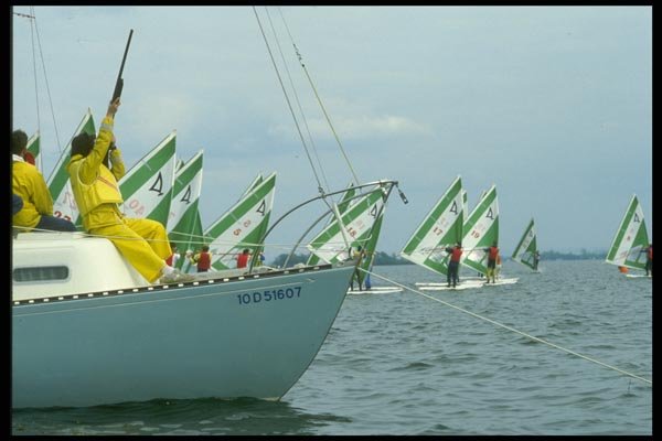062099 Gun Start Light Wind A4 Photo Print