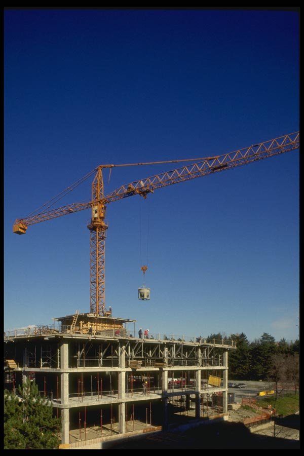 063086 Building Site With Crane And Workers A4 Photo Print