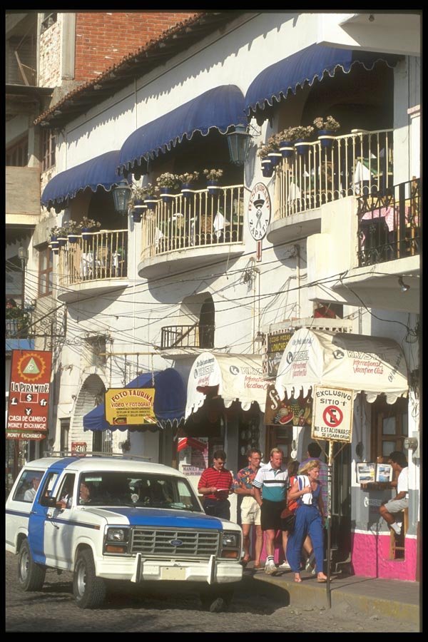 064012 Tourists Shopping, Malecon, Puerto Vallarta A4 Photo Print