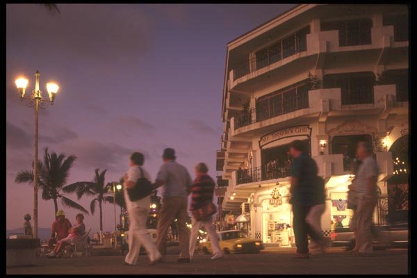 064071 Twi light, Malecon, Puerto Vallarta A4 Photo Print