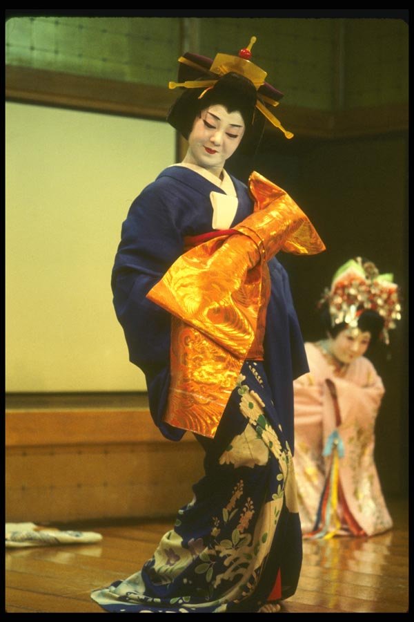 065084 Geisha A4 Photo Print