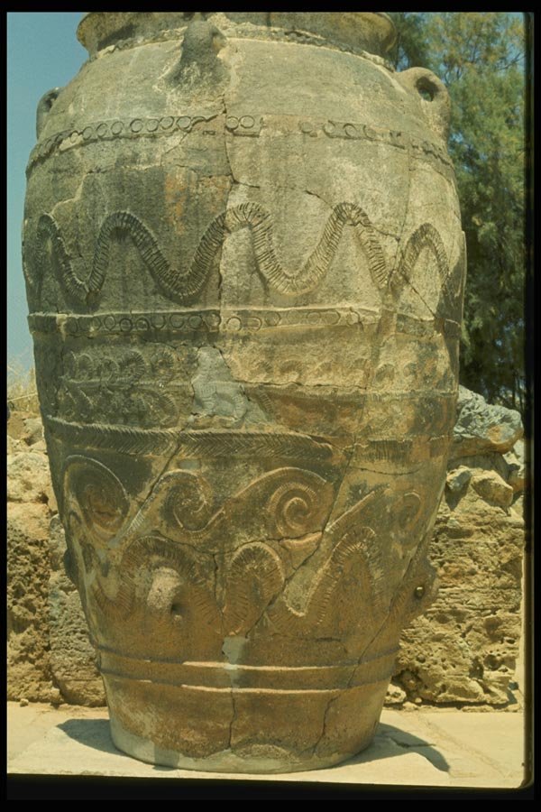 067076 Giant Pithoi Storage Jar Phaistos, Crete A4 Photo Print