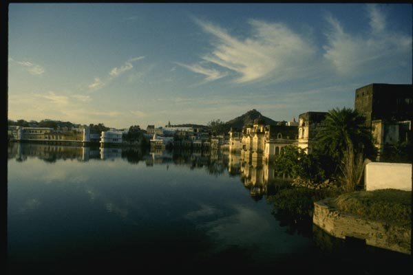 071025 Shoreline Of Pushkar Lake, Rajasthan A4 Photo Print