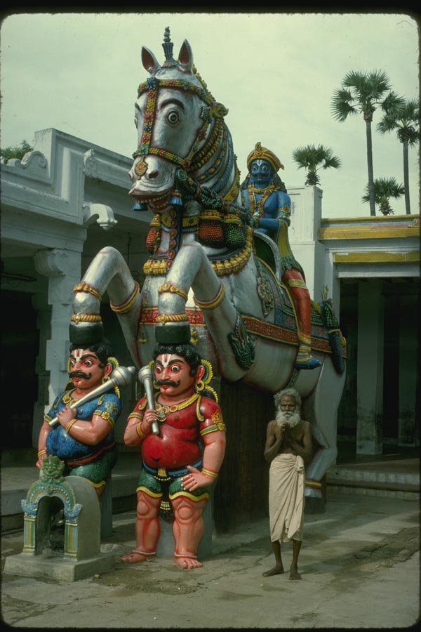 071075 Priest With Village Deities, Madurai, Tamilnadu A4 Photo Print