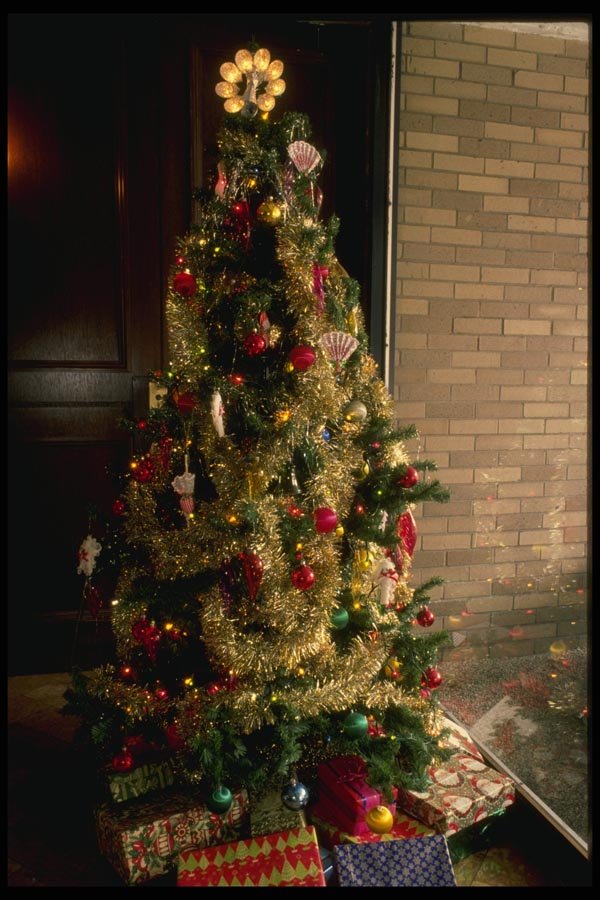072046 Christmas Tree A4 Photo Print