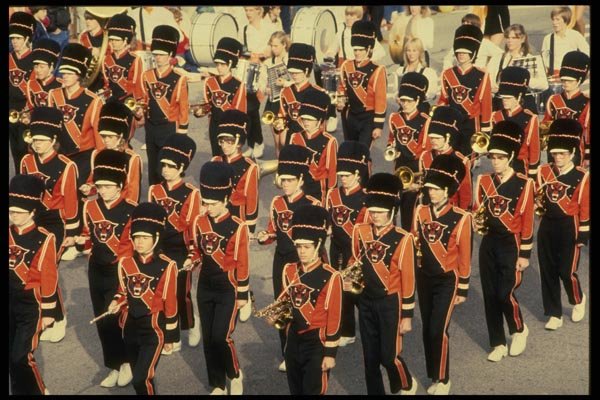 072074 Marching Band In Christmas Parade A4 Photo Print