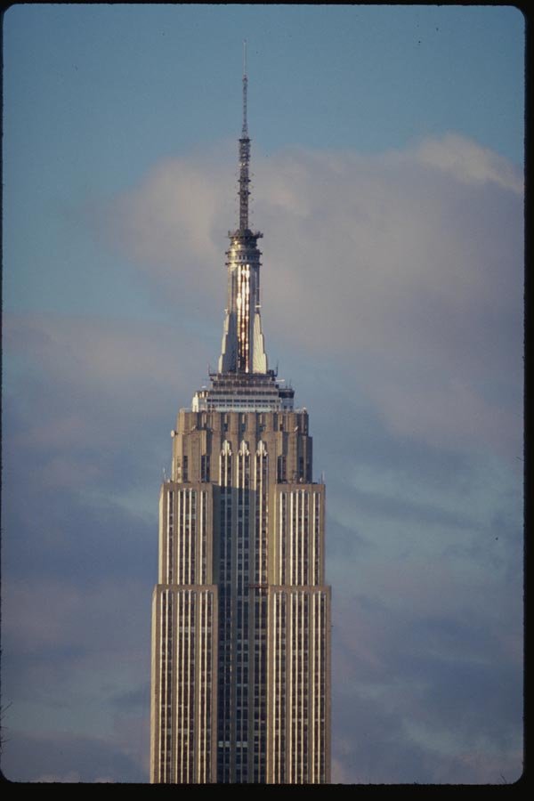 074015 Empire State Building A4 Photo Print