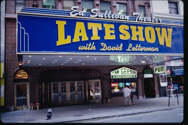 074056 David Letterman Marquee At Ed Sullivan Theatre A4 Photo Print