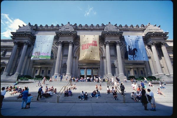 074059 Metropolitan Museum A4 Photo Print