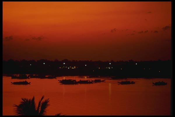 076043 Sunset With Glittering Lights, Vietnam A4 Photo Print