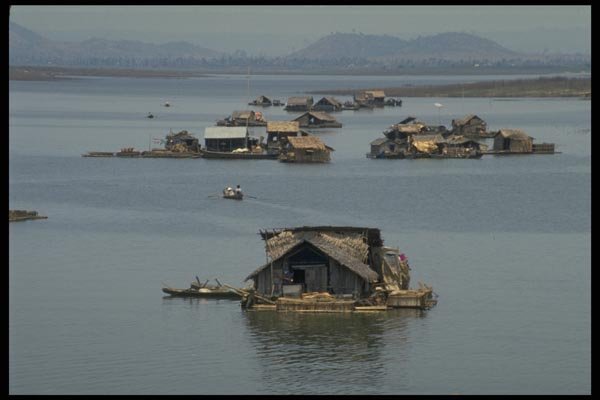 076073 Floating Houses In Cambodia A4 Photo Print