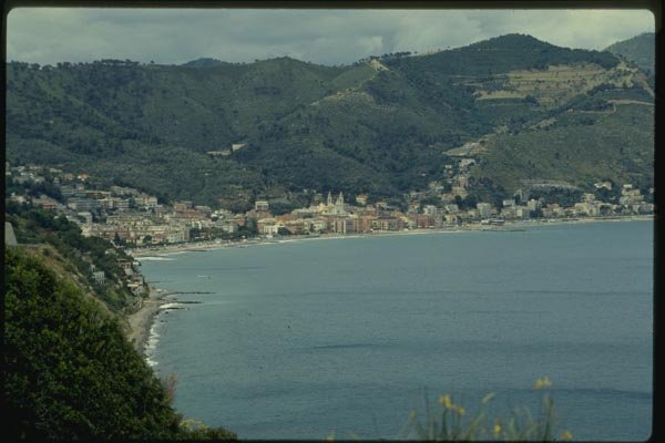 079005 Bay Of San Remo, Riviera A4 Photo Print