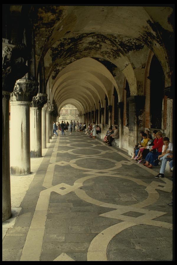 079041 Gallery Of The Ducal Palace, Venice A4 Photo Print