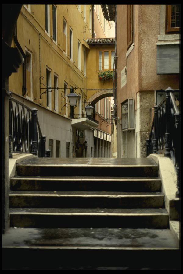 079056 Bridge And Alley, Venice A4 Photo Print