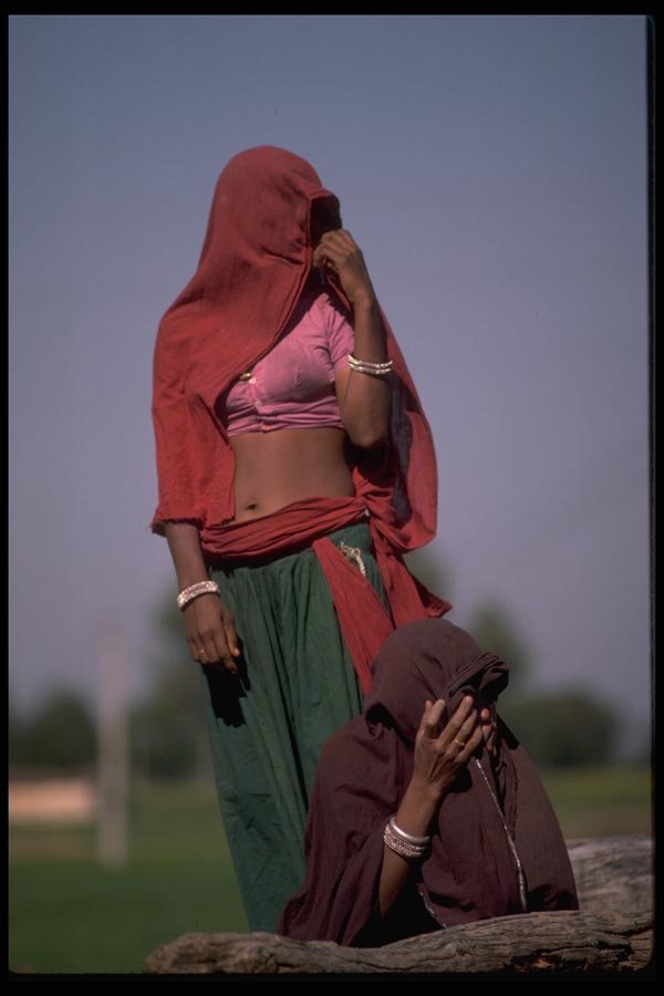 080027 Village Women By The Well A4 Photo Print