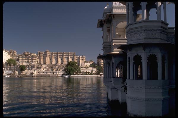 080047 Udaipur, Lake Palace, Former Maharajah's Palace A4 Photo Print