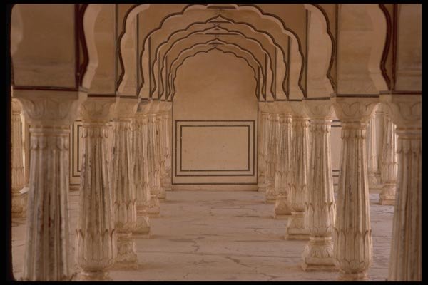 080057 Amber Palace A4 Photo Print