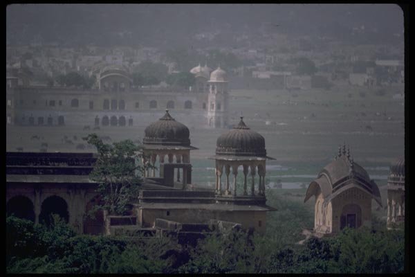 080097 Palaces Near Jaipur A4 Photo Print