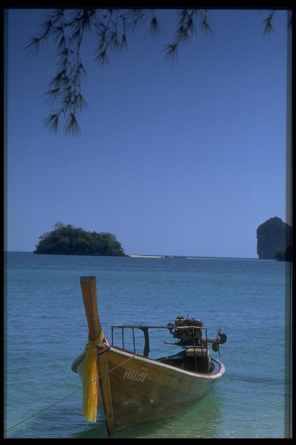 081004 Longtail Boat A4 Photo Print