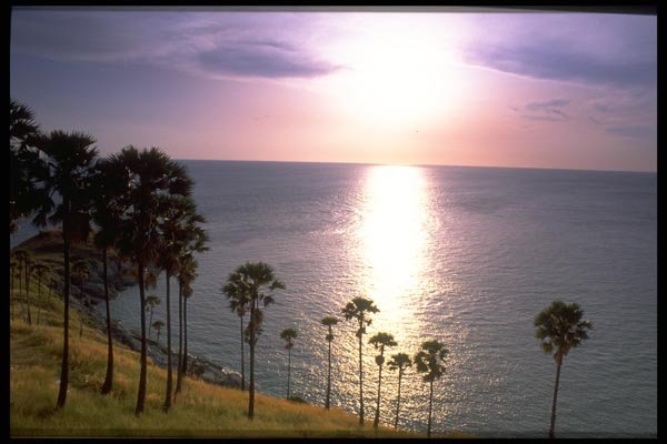 081019 Patong Bay, Phuket Island A4 Photo Print