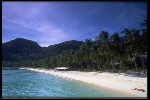 081067 Phi Phi Island, Similan Islands National Park A4 Photo Print