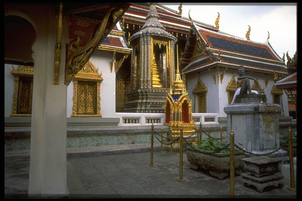 081077 Wat Phra Keo, Bangkok A4 Photo Print
