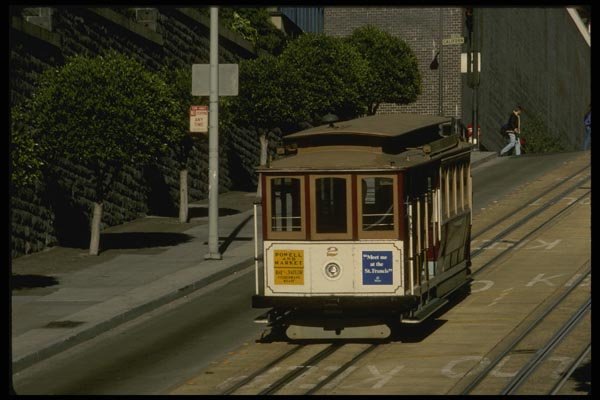 082041 Powell Street Cable Car Nob Hill A4 Photo Print