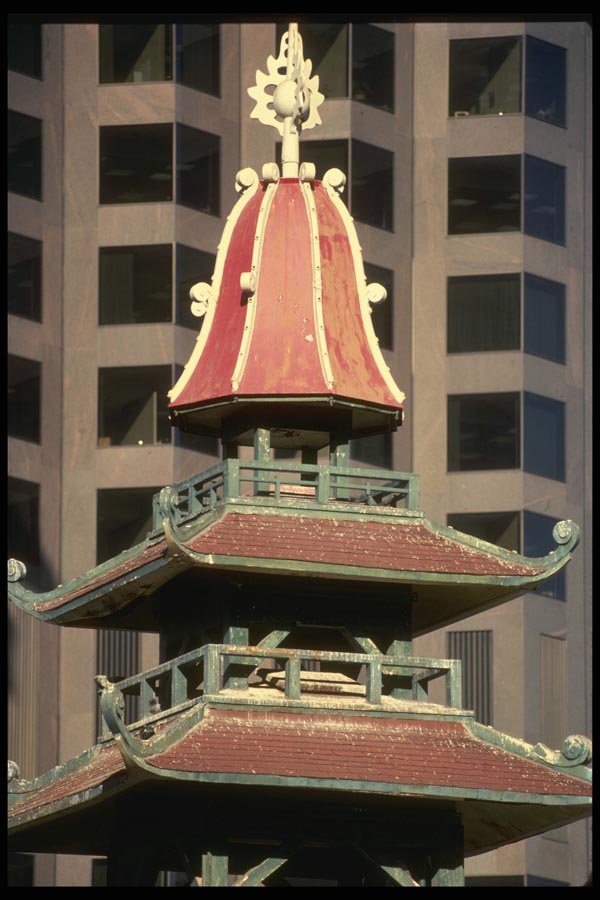 082047 Chinatown Pagoda A4 Photo Print