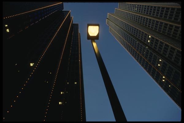 082067 Street Light Embarcadero Center A4 Photo Print