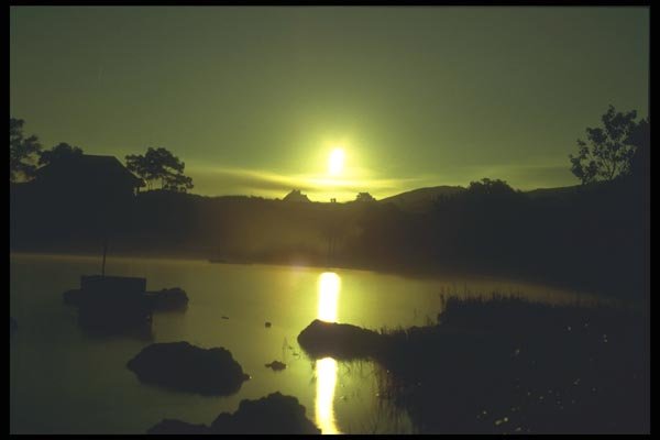 083079 Sunrise On Lake Bratan A4 Photo Print