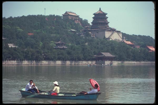 085026 Boaters, Summer Palace Beijing A4 Photo Print