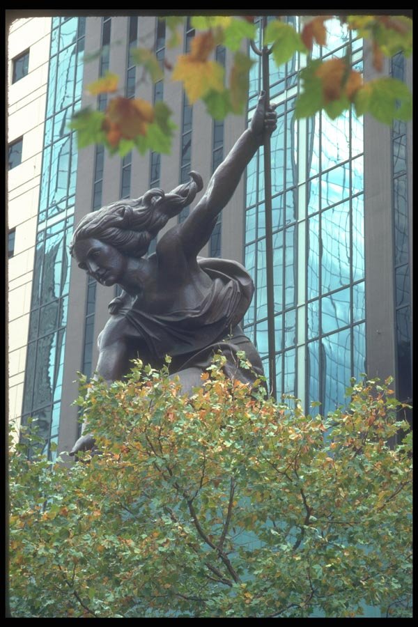 086005 Portland, Portlandia , Hammered Copper Statue A4 Photo Print