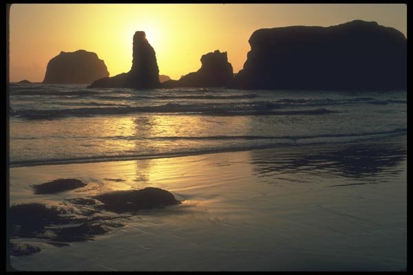 086052 Bandon Beach A4 Photo Print
