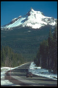 086054 Mt. Thielsen (9,182' 2,825M) A4 Photo Print