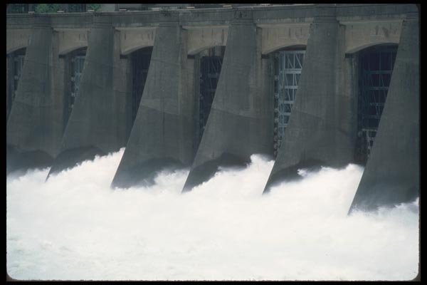 086085 Columbia River, Bonneville Dam, First Spillway A4 Photo Print