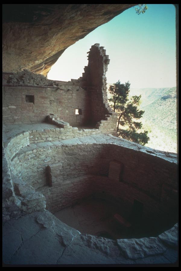 089019 Balcony House Kiva A4 Photo Print